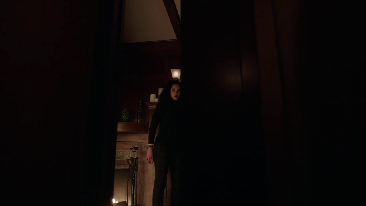Charmed-Online-dot-nl_Charmed-1x20Ambush01670.jpg
