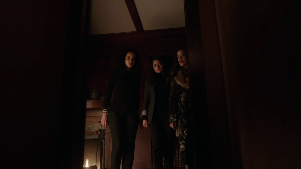 Charmed-Online-dot-nl_Charmed-1x20Ambush01679.jpg