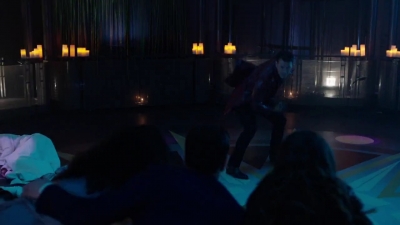 Charmed-Online-dot-nl_Charmed-1x20Ambush01409.jpg