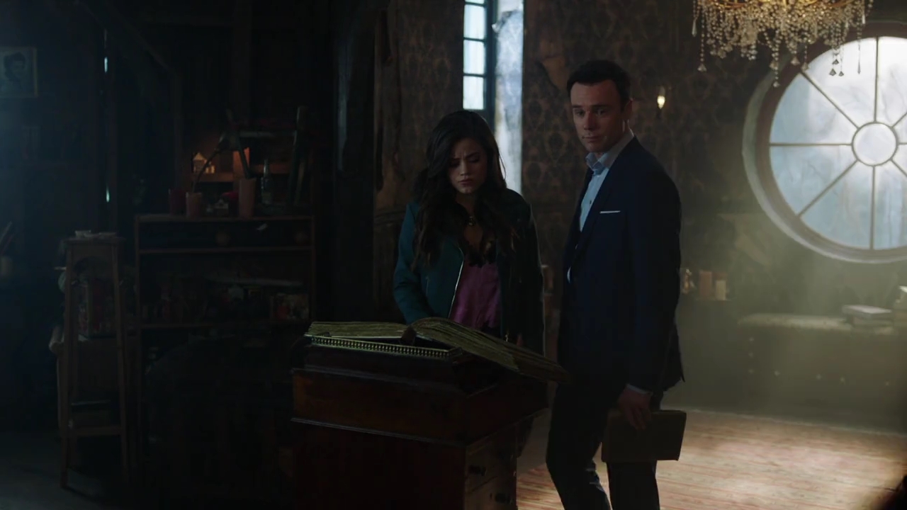 Charmed-Online-dot-nl_Charmed-1x21RedRain00649.jpg