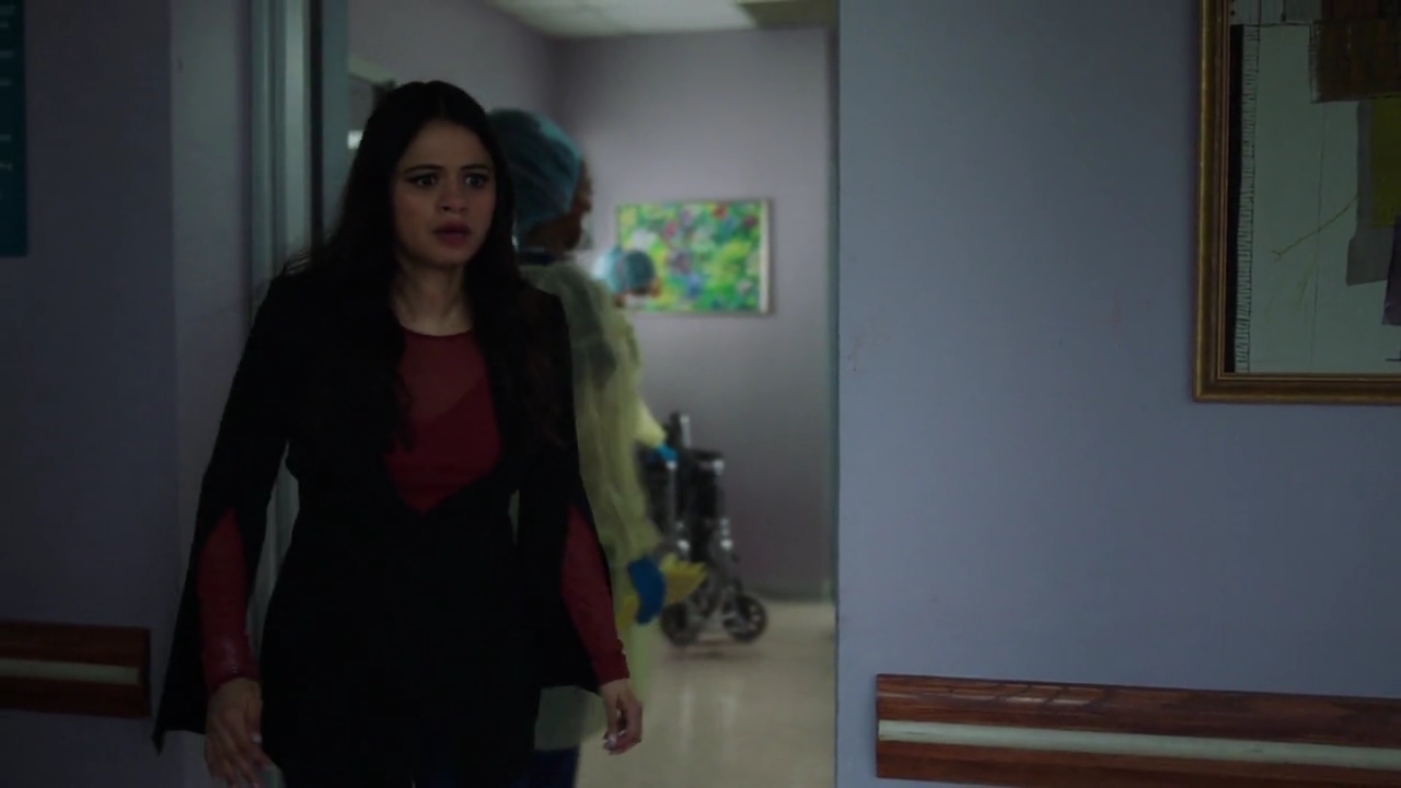 Charmed-Online-dot-nl_Charmed-1x21RedRain00671.jpg