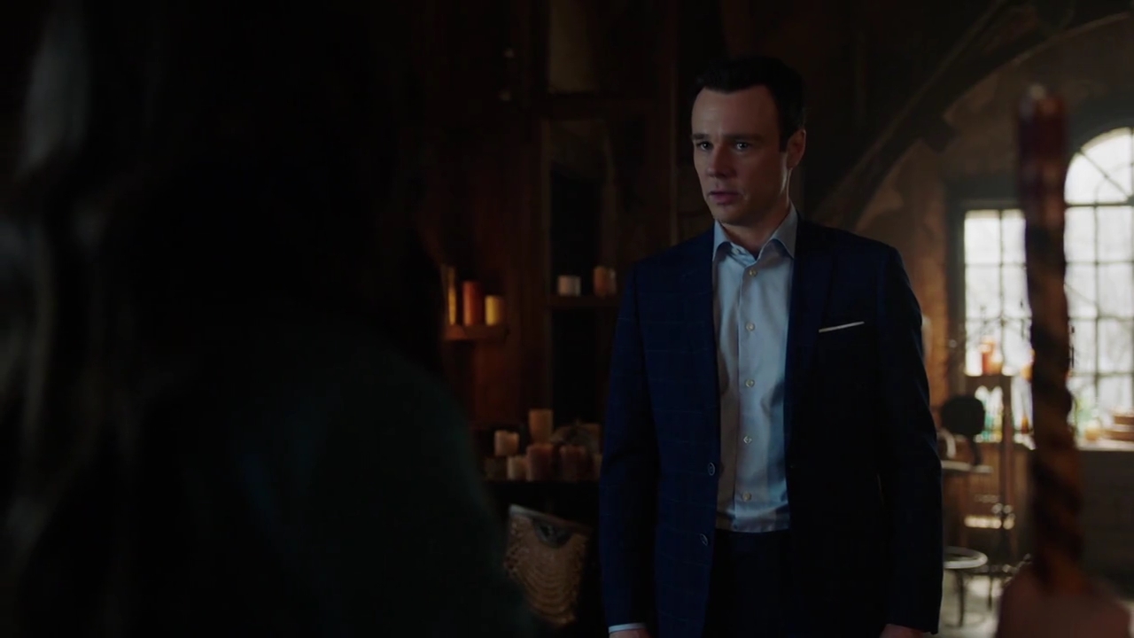 Charmed-Online-dot-nl_Charmed-1x21RedRain00791.jpg