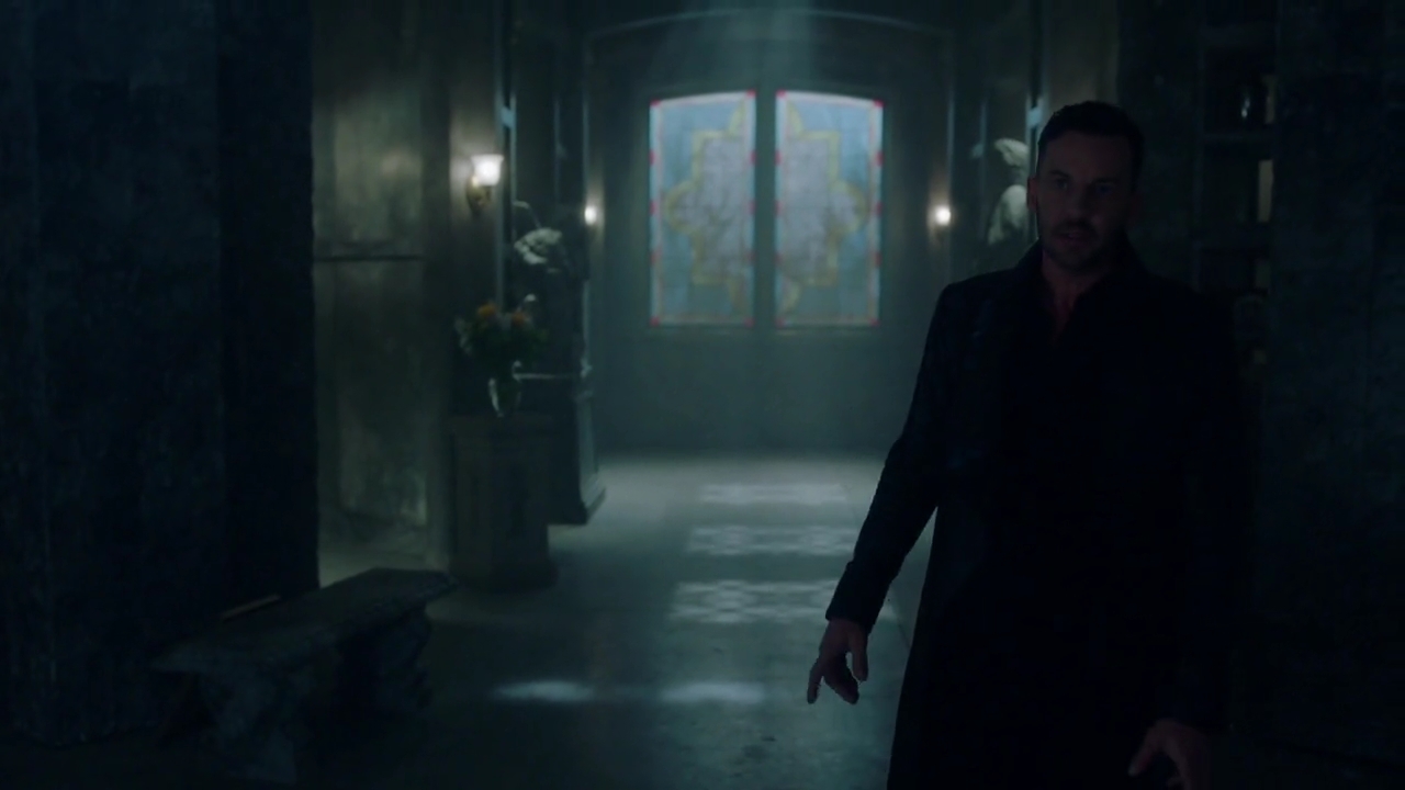 Charmed-Online-dot-nl_Charmed-1x21RedRain01149.jpg