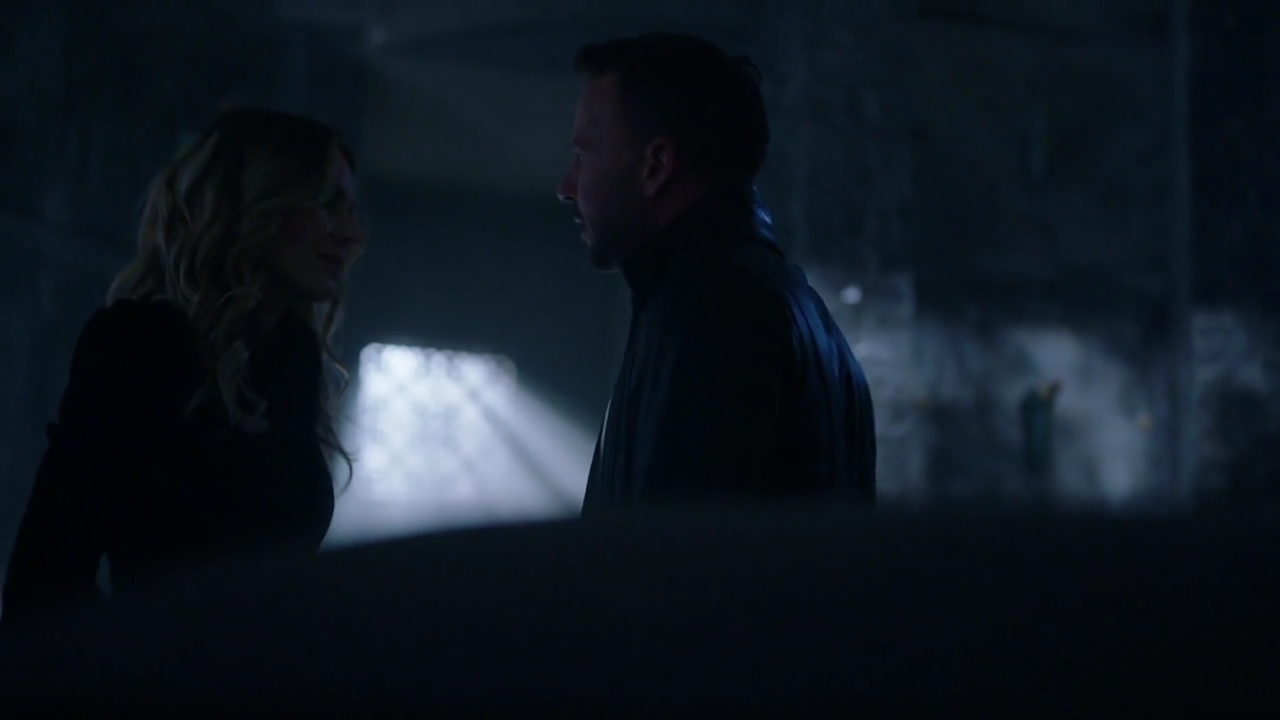 Charmed-Online-dot-nl_Charmed-1x21RedRain01169.jpg