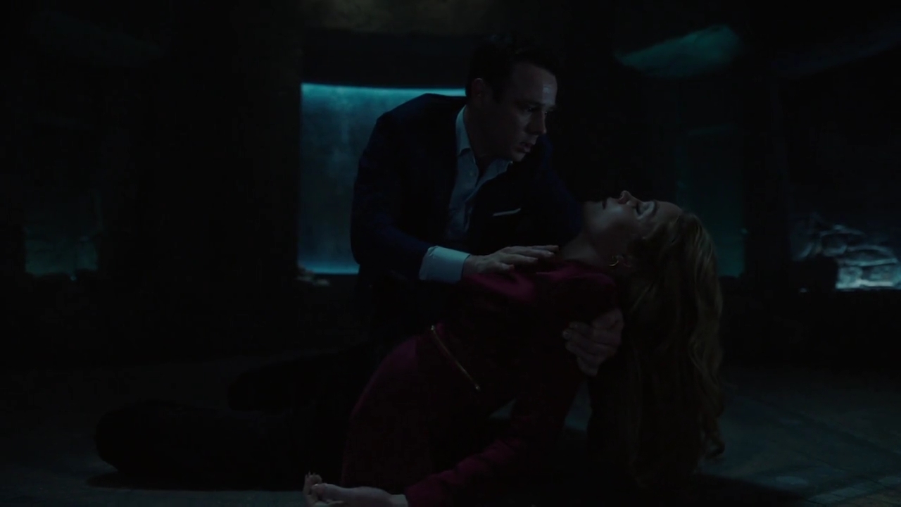Charmed-Online-dot-nl_Charmed-1x21RedRain01383.jpg