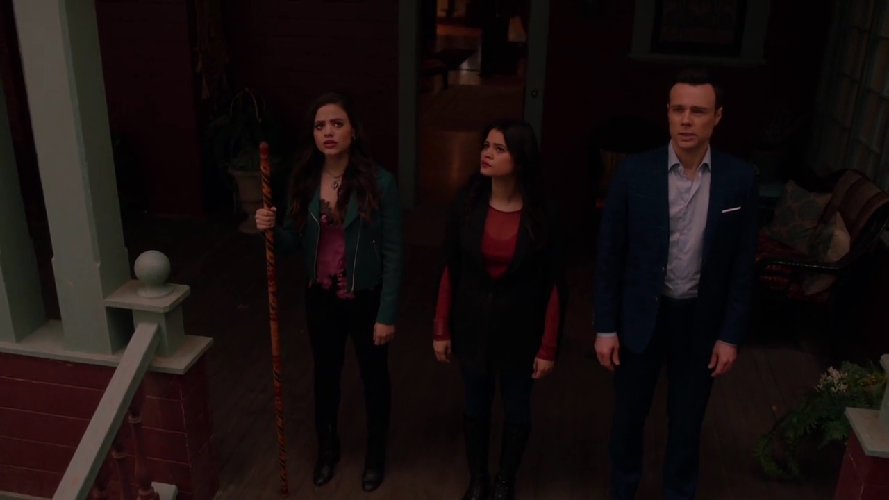 Charmed-Online-dot-nl_Charmed-1x21RedRain01452.jpg