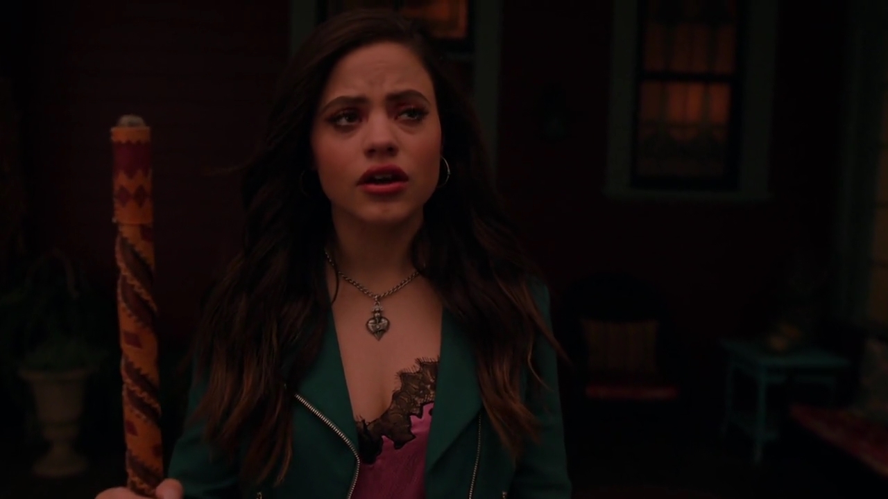 Charmed-Online-dot-nl_Charmed-1x21RedRain01487.jpg