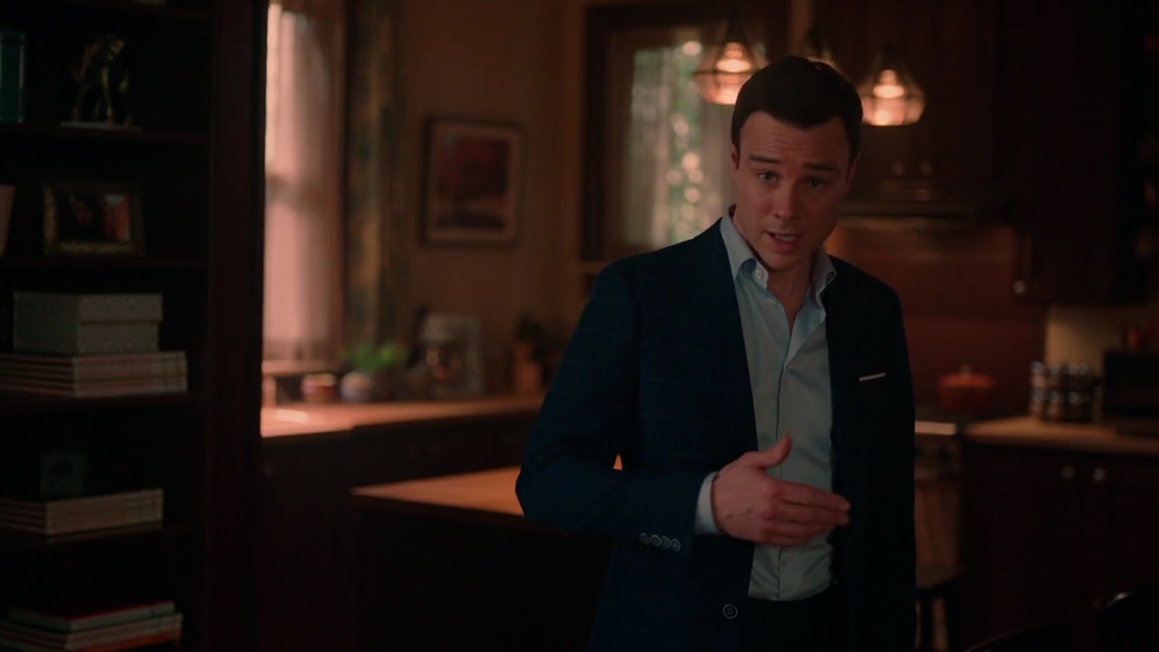 Charmed-Online-dot-nl_Charmed-1x21RedRain01726.jpg