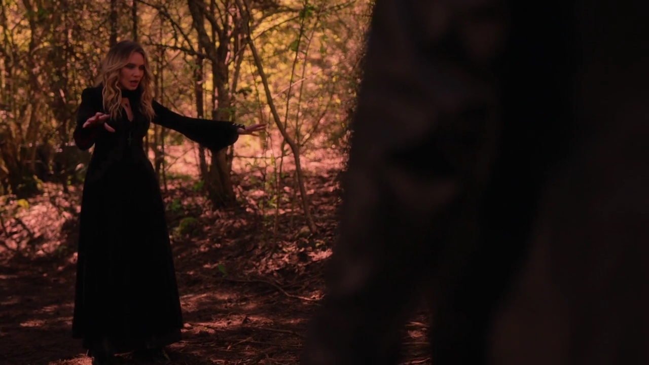 Charmed-Online-dot-nl_Charmed-1x21RedRain01839.jpg