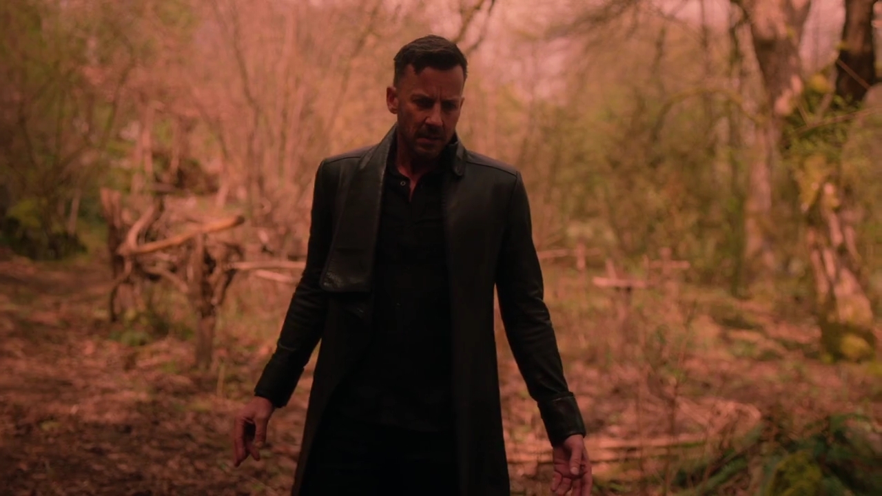 Charmed-Online-dot-nl_Charmed-1x21RedRain01874.jpg