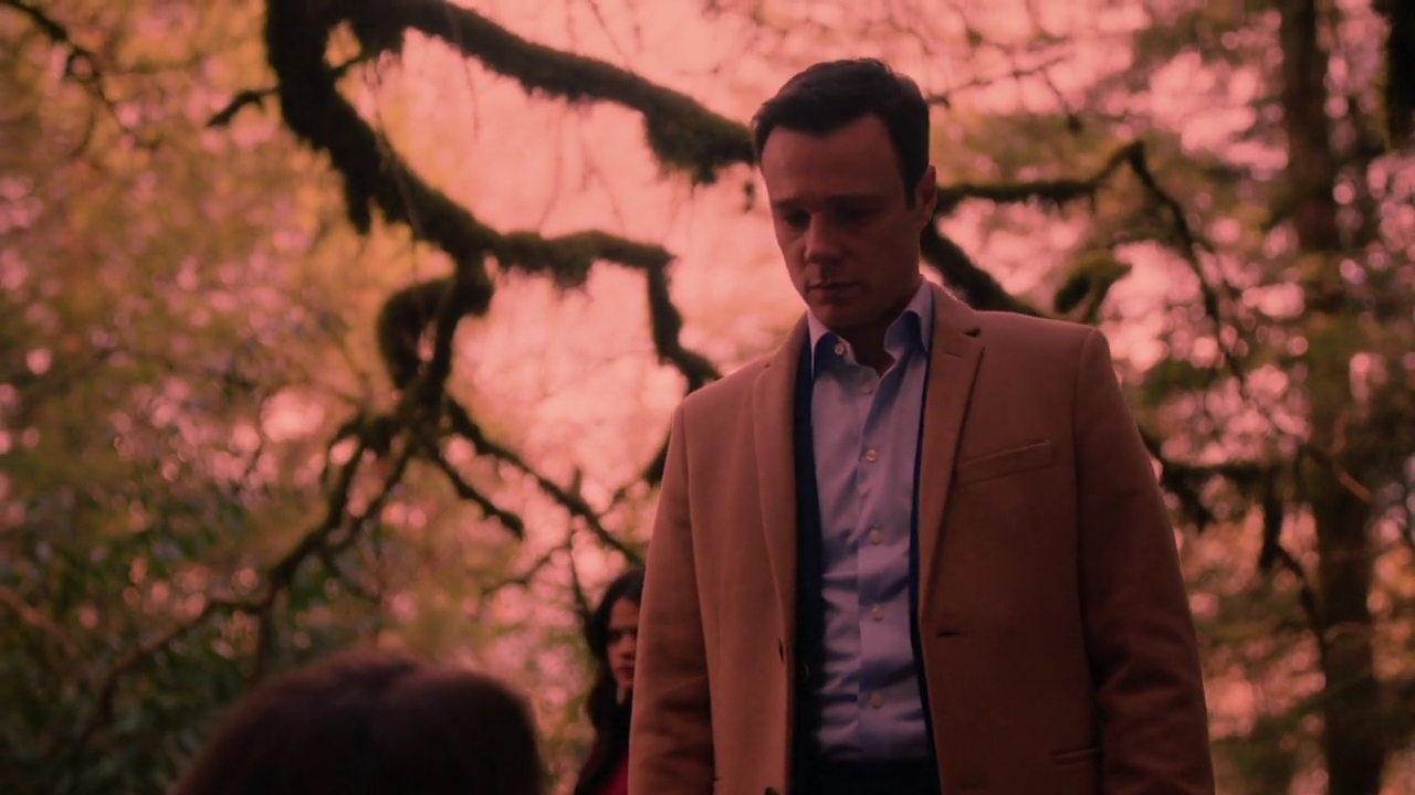 Charmed-Online-dot-nl_Charmed-1x21RedRain01891.jpg