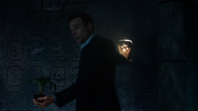 Charmed-Online-dot-nl_Charmed-1x21RedRain01320.jpg