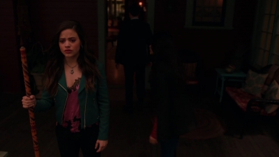 Charmed-Online-dot-nl_Charmed-1x21RedRain01471.jpg