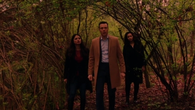 Charmed-Online-dot-nl_Charmed-1x21RedRain01788.jpg