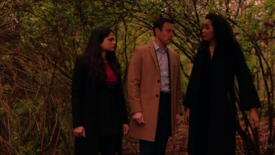 Charmed-Online-dot-nl_Charmed-1x21RedRain01798.jpg