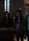 Charmed-Online-dot-nl_Charmed-1x21RedRain00572.jpg