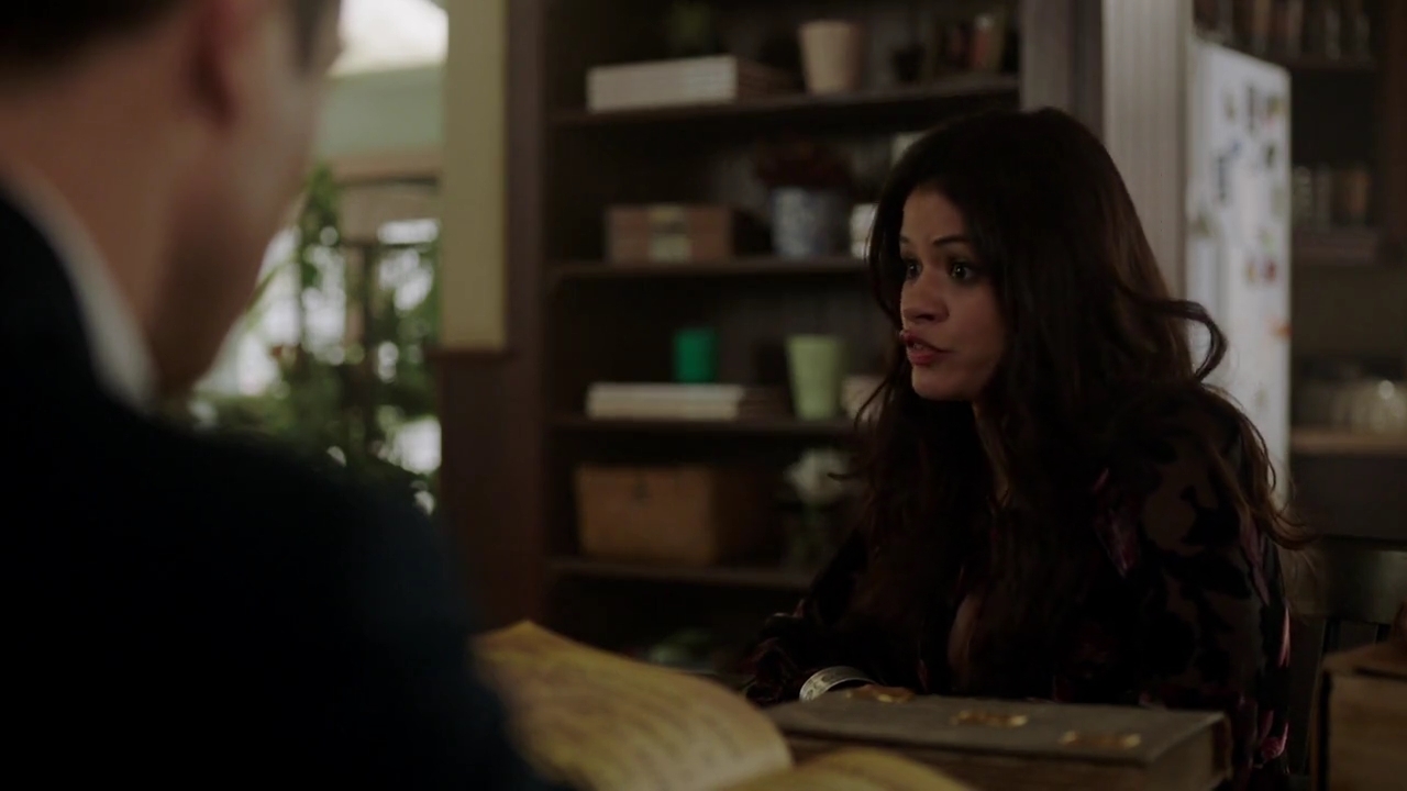 Charmed-Online-dot-nl_Charmed-1x22TheSourceAwakens00179.jpg