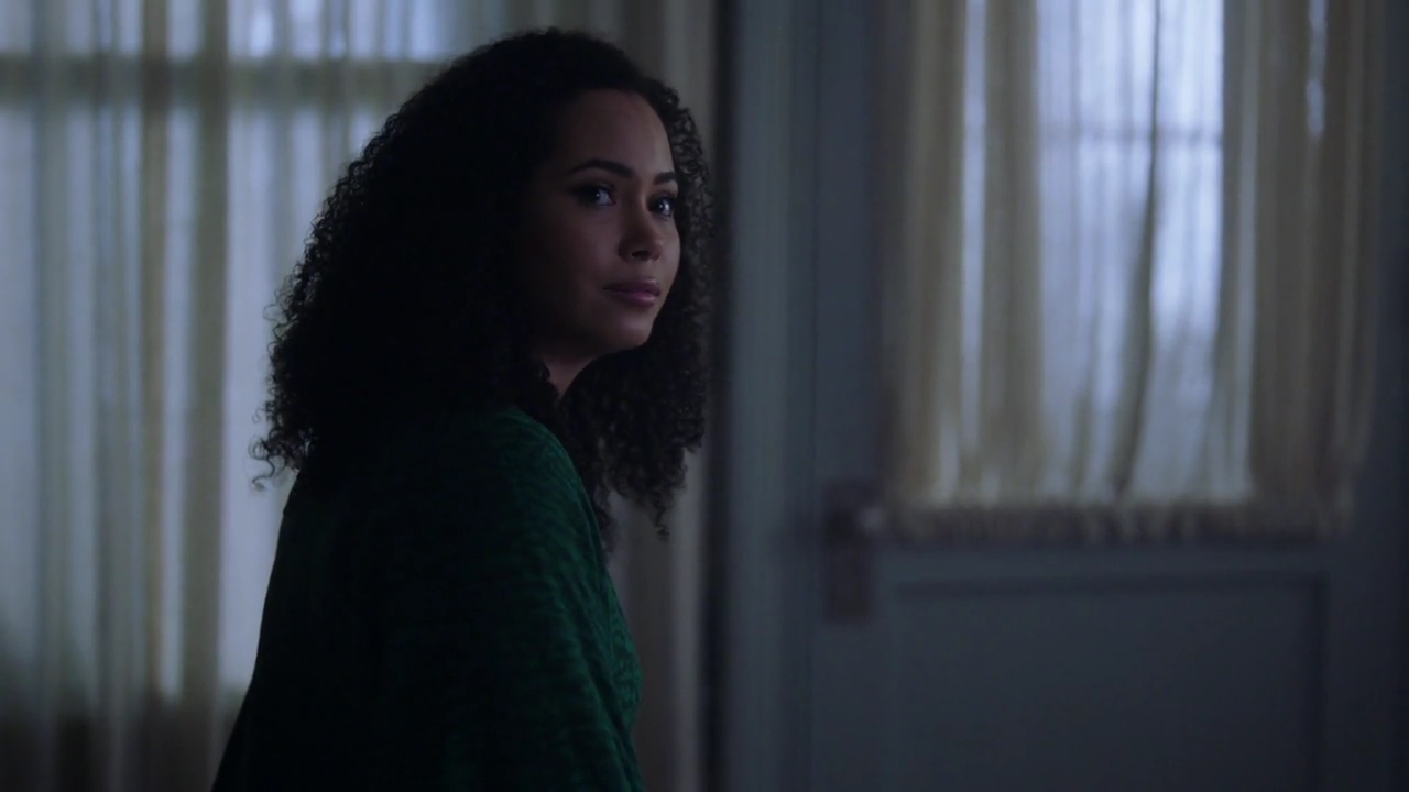 Charmed-Online-dot-nl_Charmed-1x22TheSourceAwakens00485.jpg