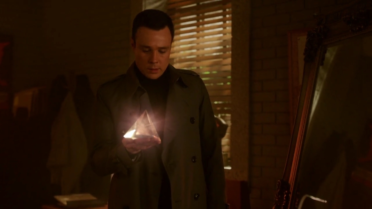 Charmed-Online-dot-nl_Charmed-1x22TheSourceAwakens01219.jpg