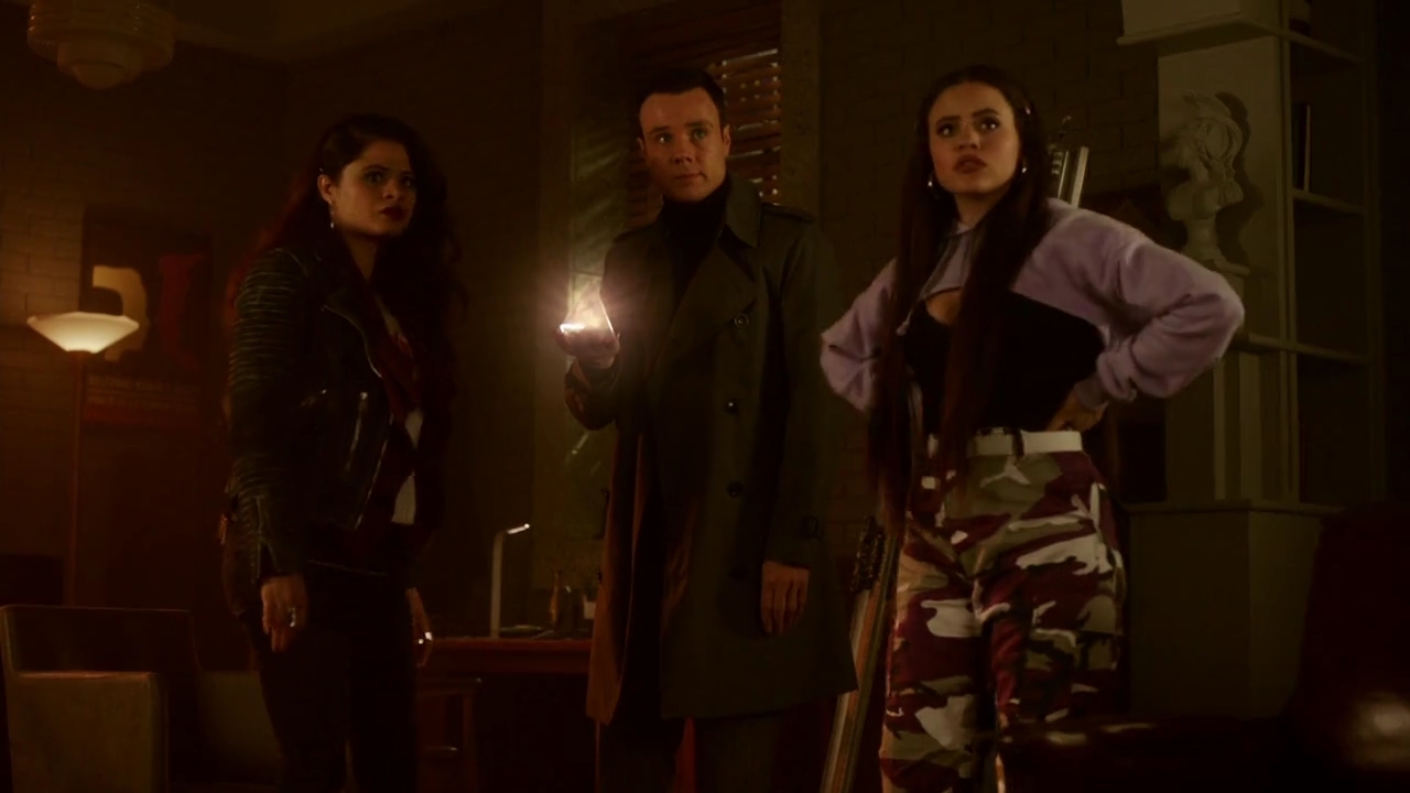 Charmed-Online-dot-nl_Charmed-1x22TheSourceAwakens01229.jpg