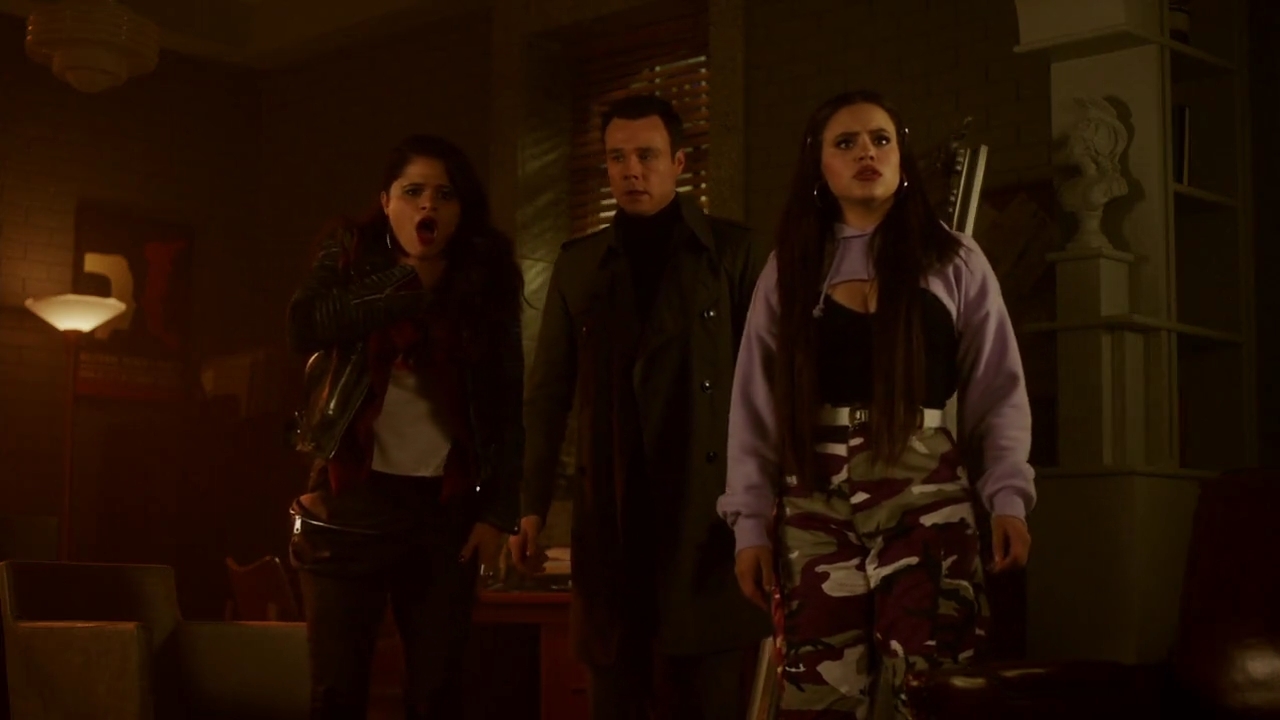 Charmed-Online-dot-nl_Charmed-1x22TheSourceAwakens01239.jpg