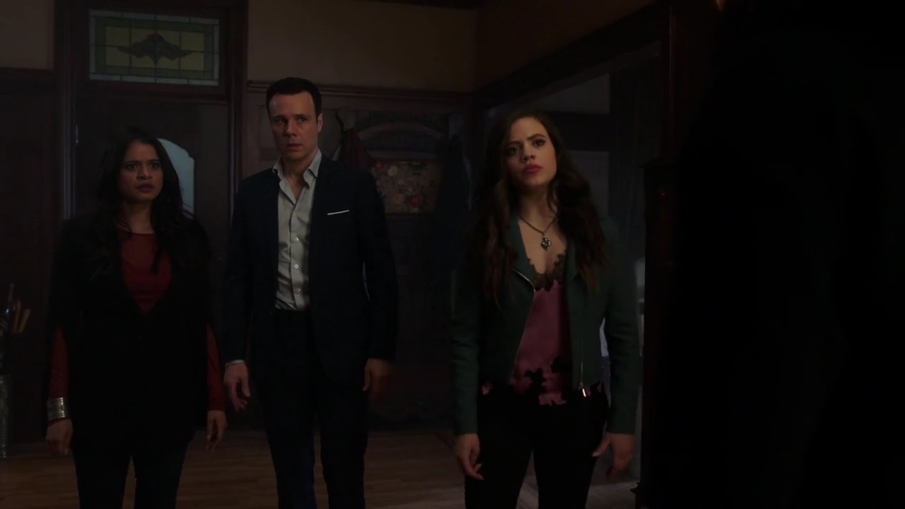 Charmed-Online-dot-nl_Charmed-1x22TheSourceAwakens01609.jpg