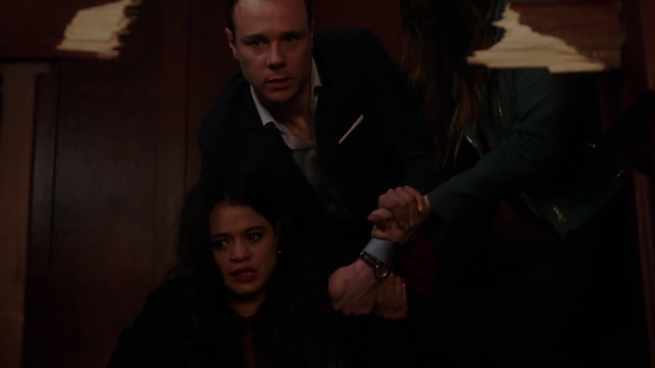 Charmed-Online-dot-nl_Charmed-1x22TheSourceAwakens01671.jpg