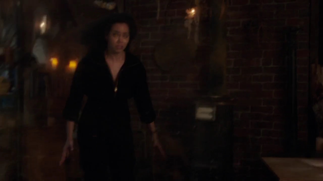 Charmed-Online-dot-nl_Charmed-1x22TheSourceAwakens01771.jpg