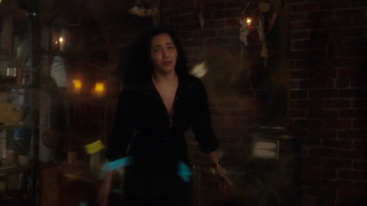 Charmed-Online-dot-nl_Charmed-1x22TheSourceAwakens01779.jpg