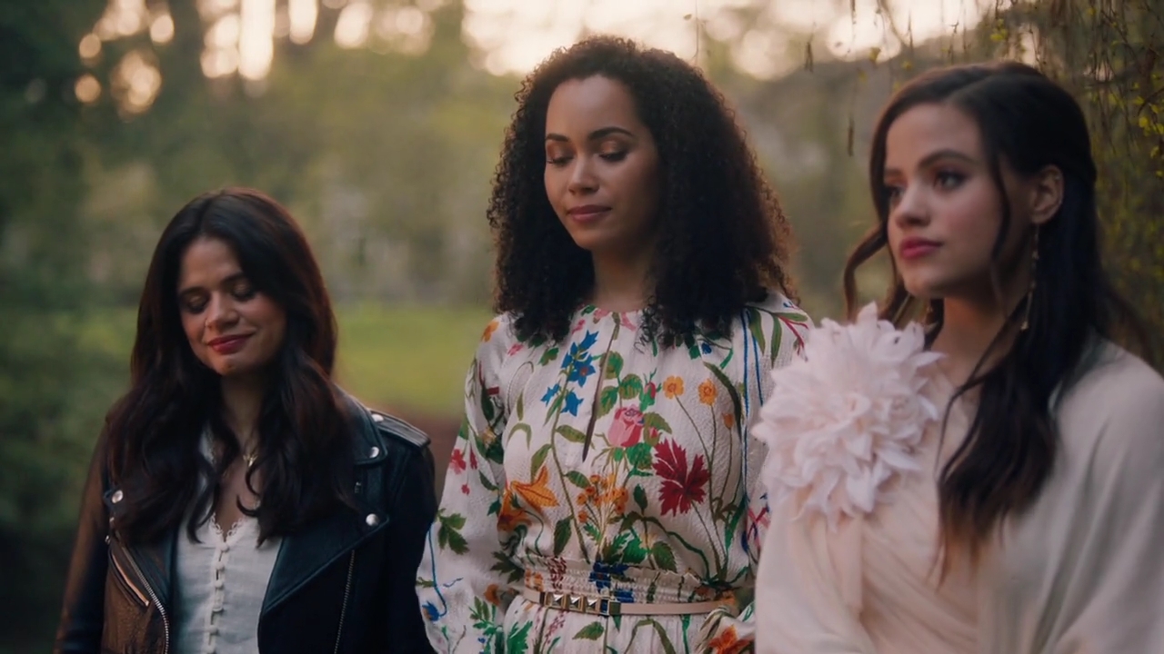 Charmed-Online-dot-nl_Charmed-1x22TheSourceAwakens02069.jpg Charmed-Online-dot-nl_Charmed-1x22TheSourceAwakens02069.jpg