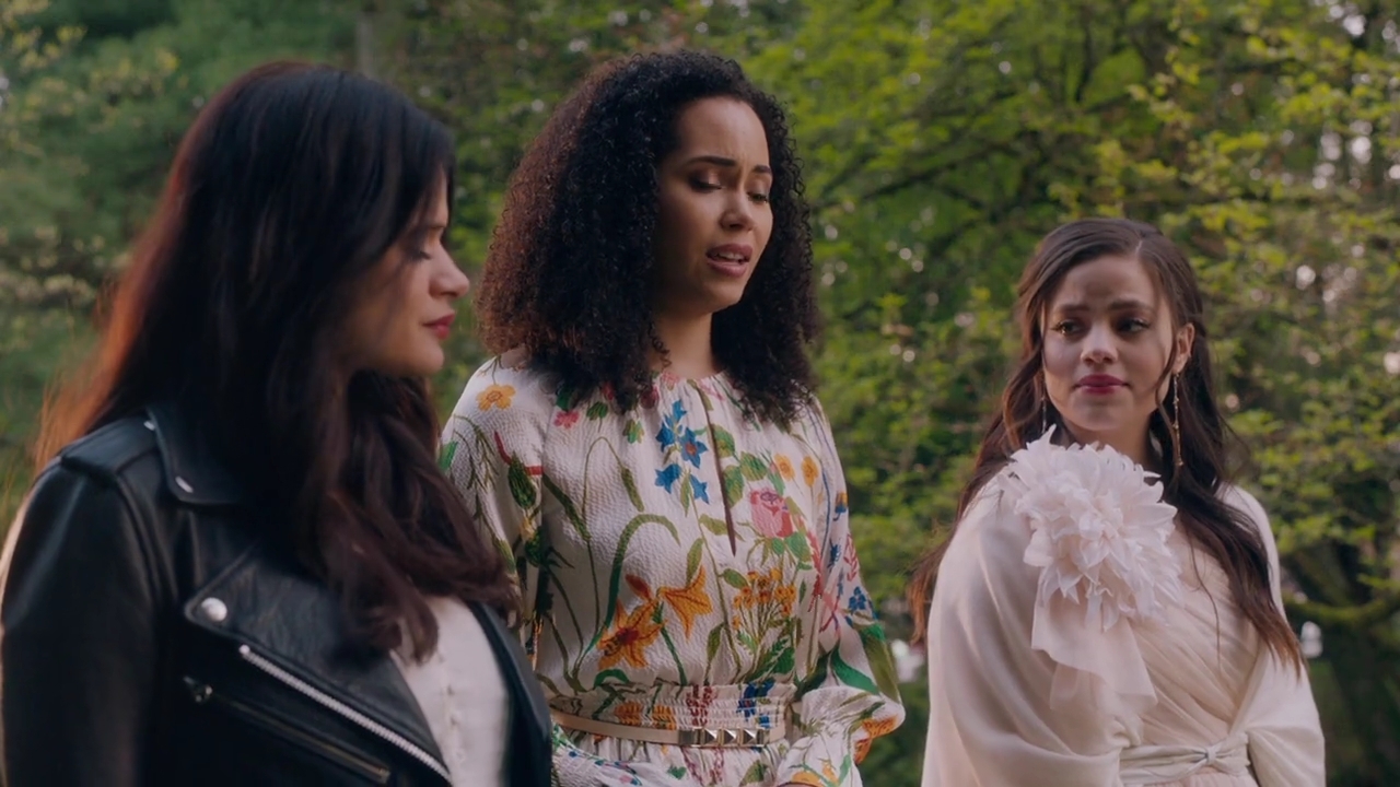 Charmed-Online-dot-nl_Charmed-1x22TheSourceAwakens02103.jpg