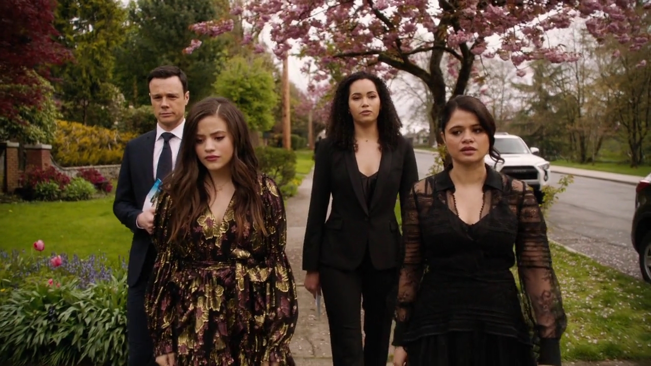 Charmed-Online-dot-nl_Charmed-1x22TheSourceAwakens02339.jpg