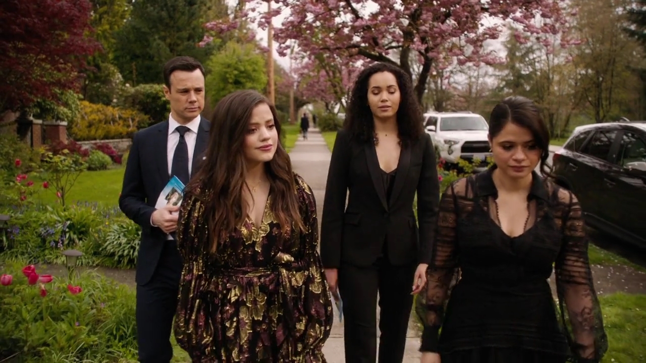 Charmed-Online-dot-nl_Charmed-1x22TheSourceAwakens02342.jpg