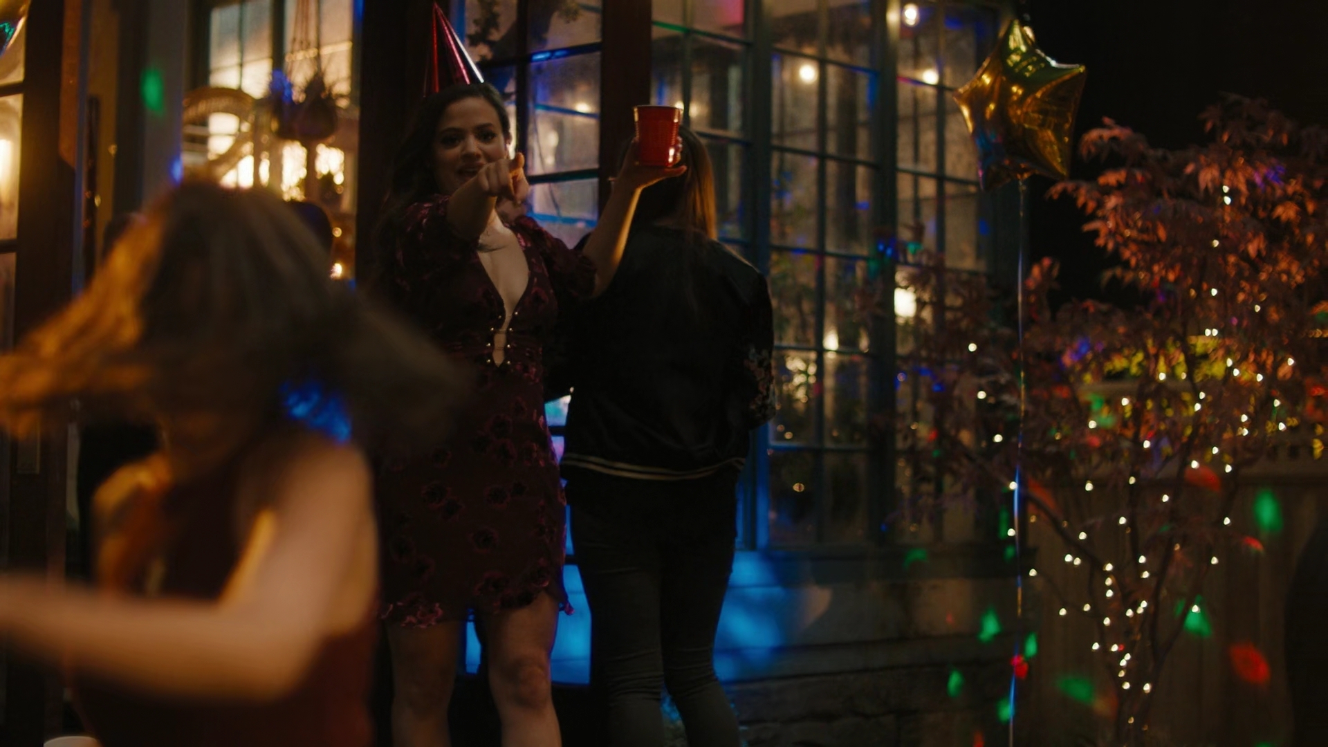 Charmed-Online-dot-nl_Charmed2x01-SafeSpace00281.jpg