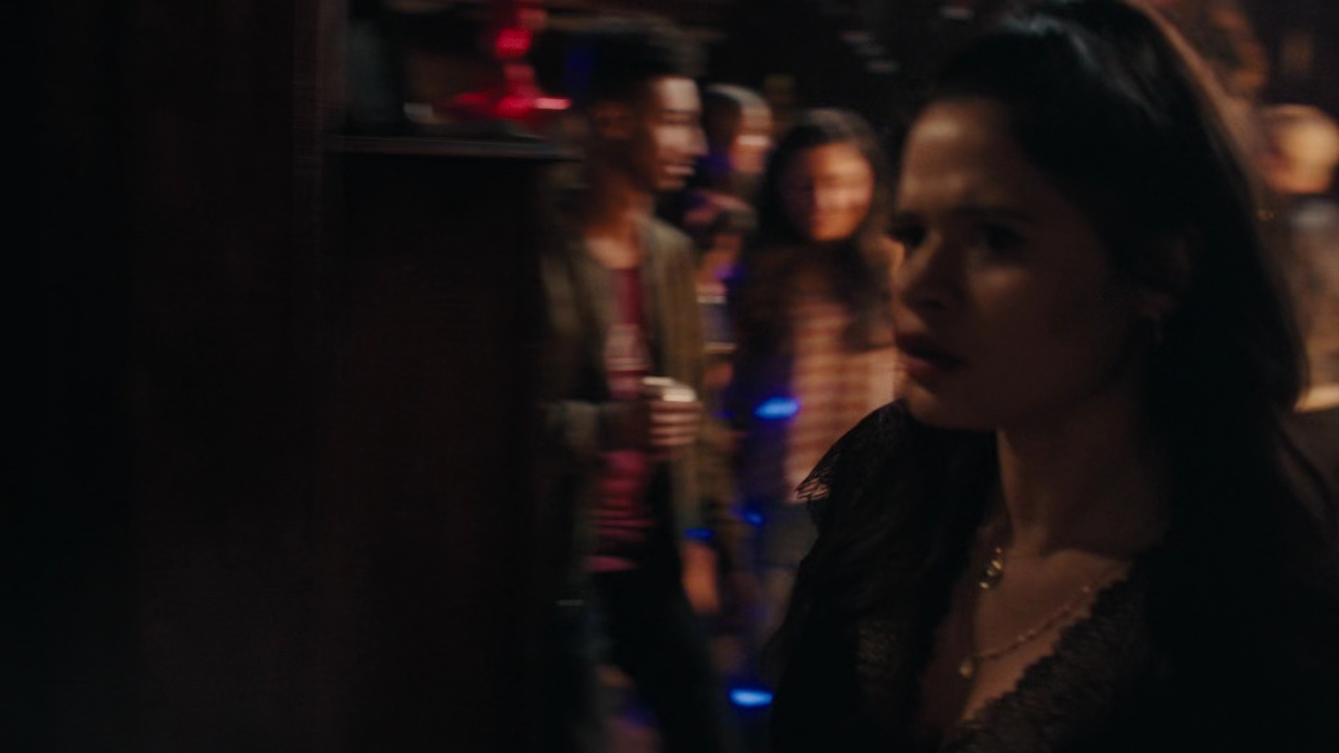Charmed-Online-dot-nl_Charmed2x01-SafeSpace00423.jpg