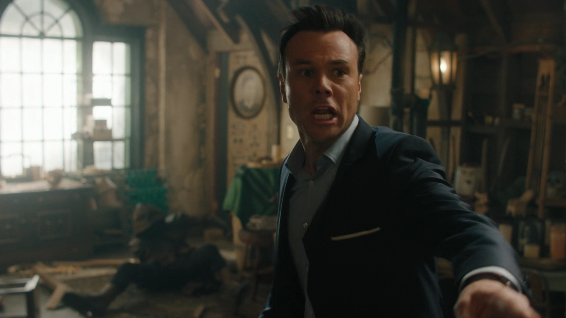 Charmed-Online-dot-nl_Charmed2x01-SafeSpace00705.jpg