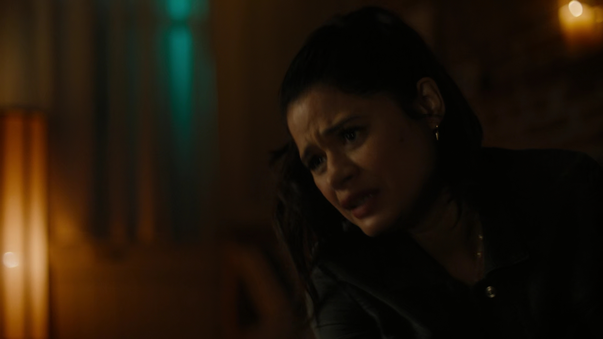 Charmed-Online-dot-nl_Charmed2x01-SafeSpace01892.jpg
