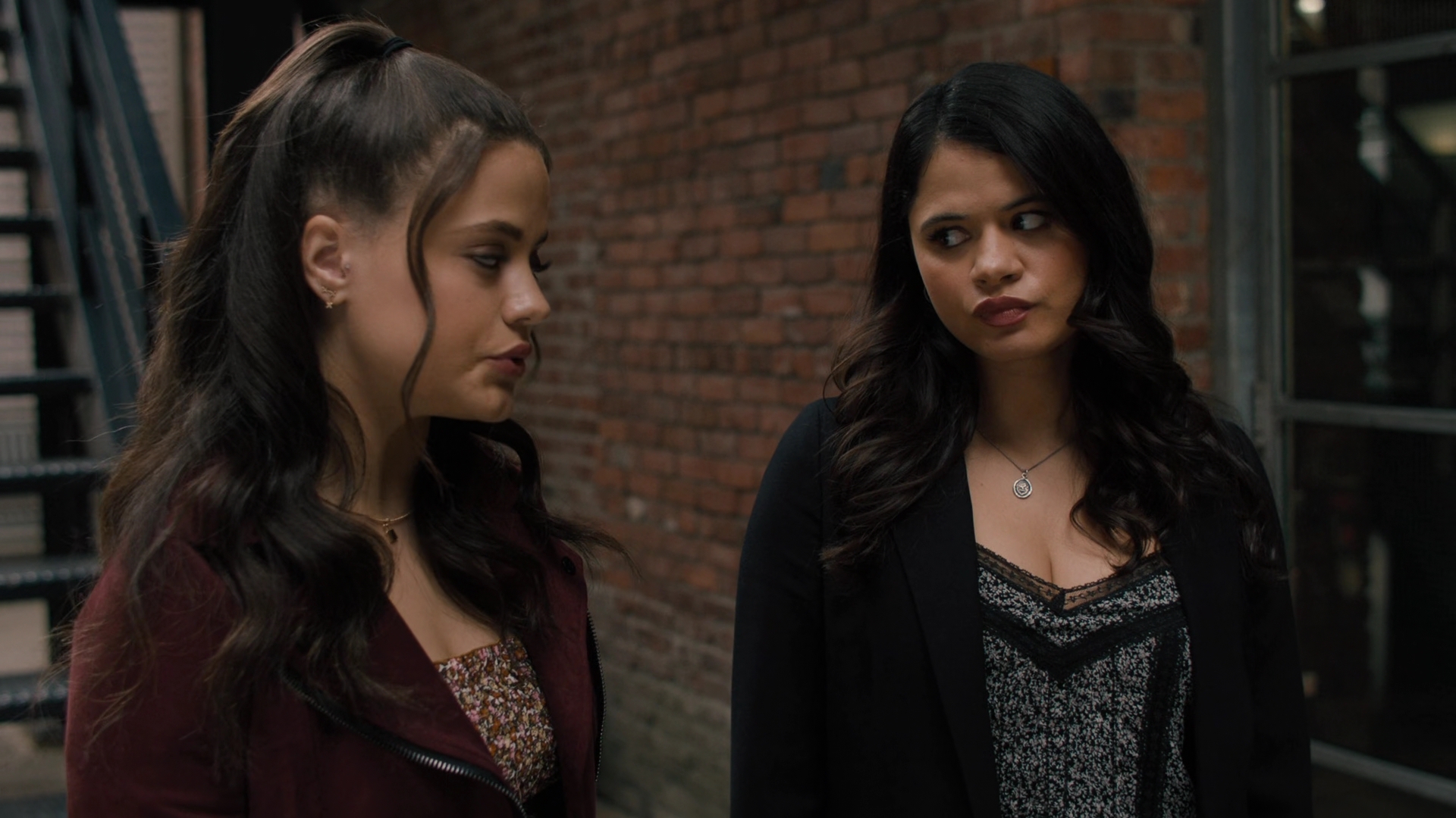 Charmed-Online-dot-nl_Charmed2x02ThingstoDoInSeattleWhenYoureDead00393.jpg