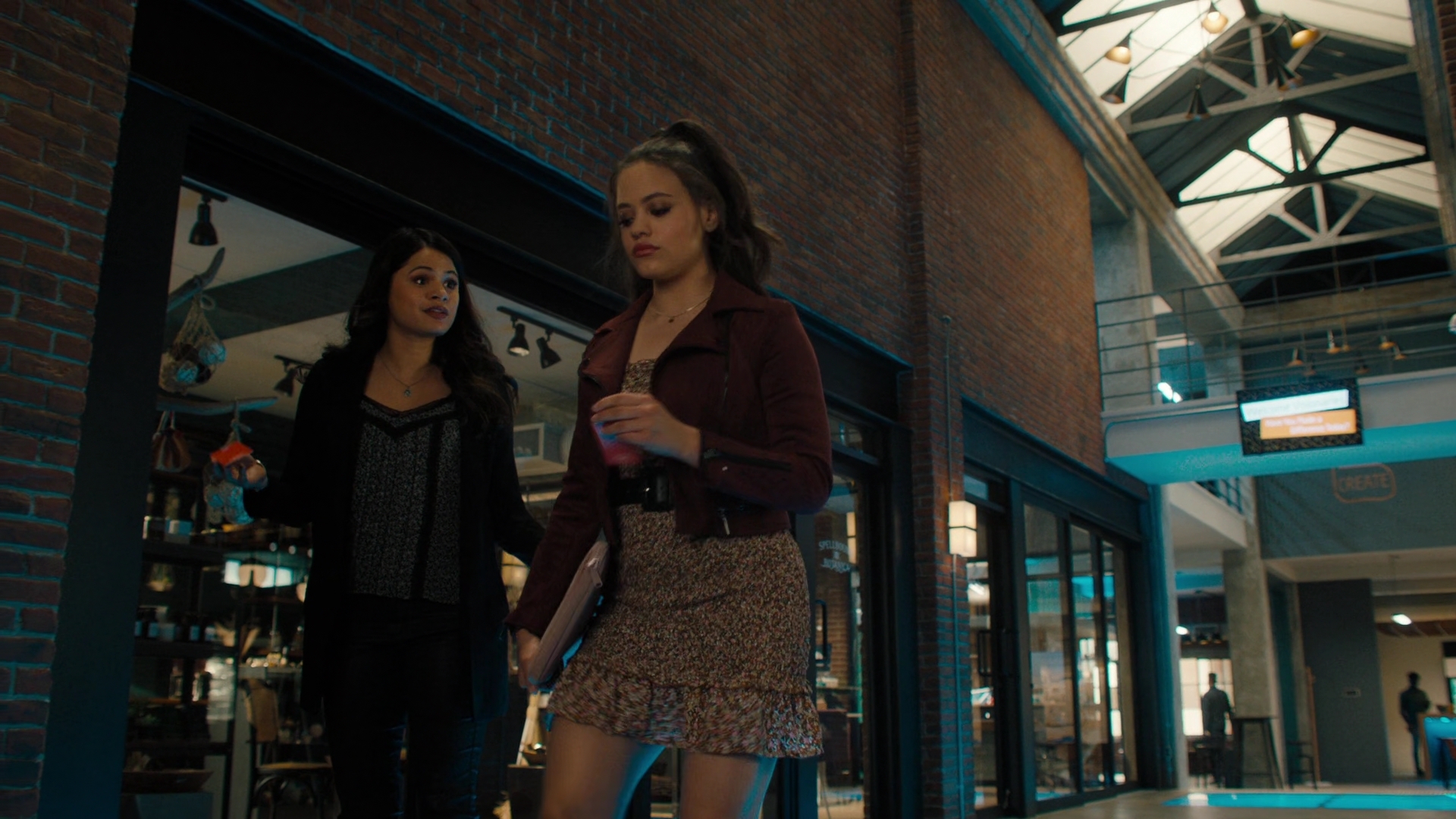 Charmed-Online-dot-nl_Charmed2x02ThingstoDoInSeattleWhenYoureDead00505.jpg