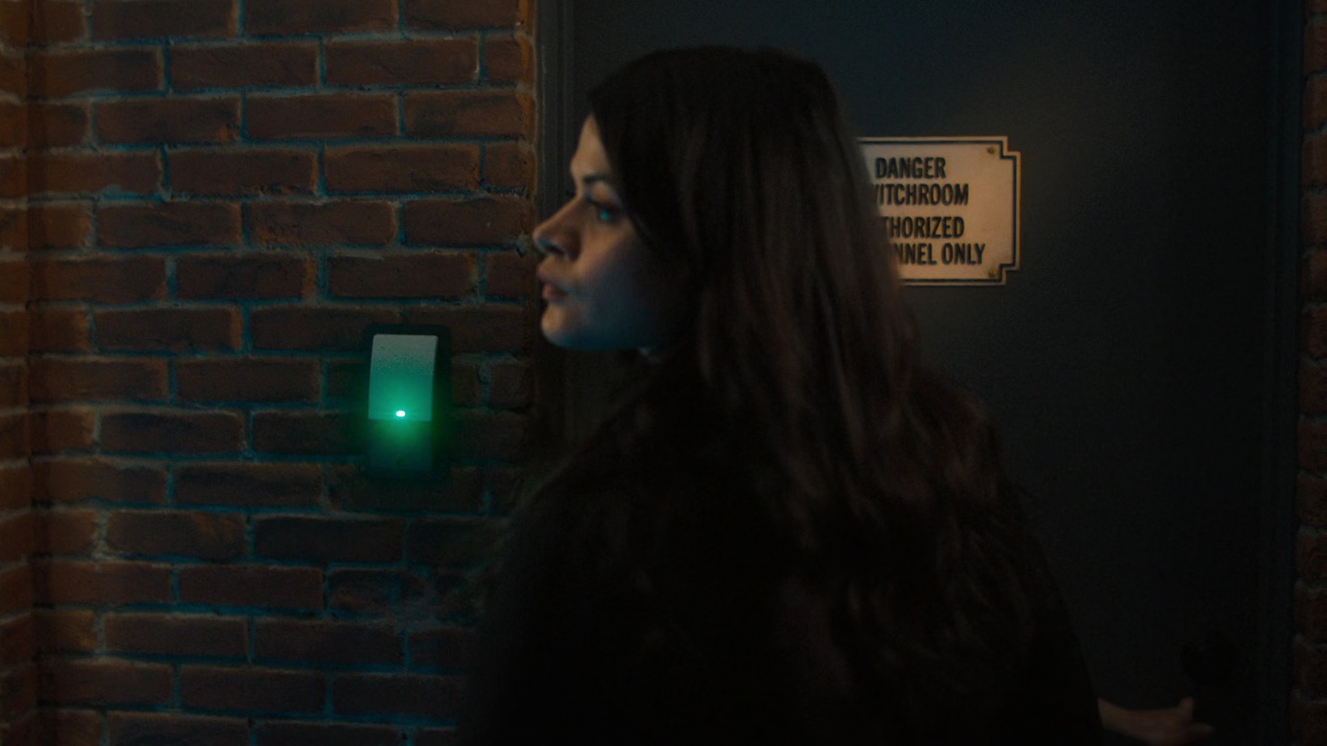 Charmed-Online-dot-nl_Charmed2x02ThingstoDoInSeattleWhenYoureDead00510.jpg