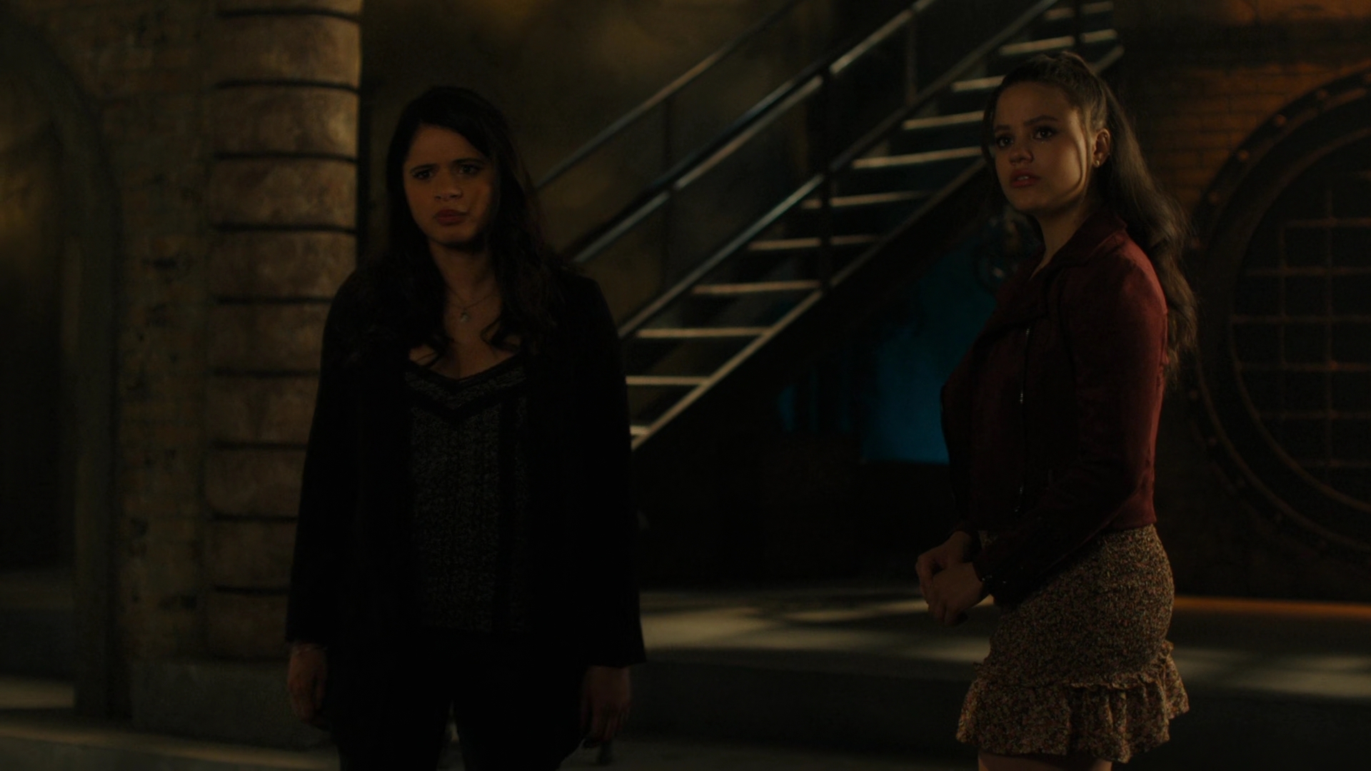 Charmed-Online-dot-nl_Charmed2x02ThingstoDoInSeattleWhenYoureDead01525.jpg