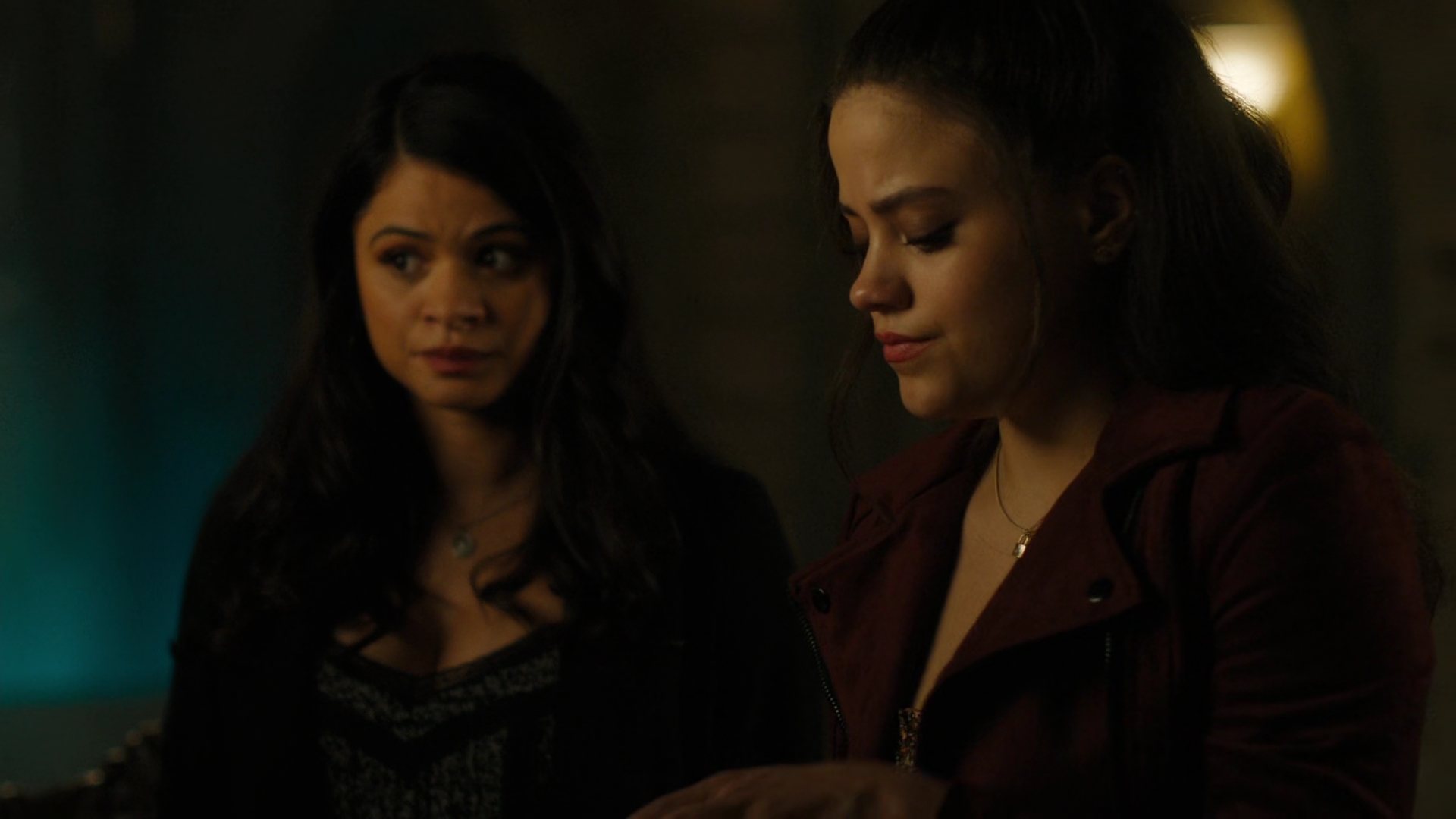 Charmed-Online-dot-nl_Charmed2x02ThingstoDoInSeattleWhenYoureDead01579.jpg