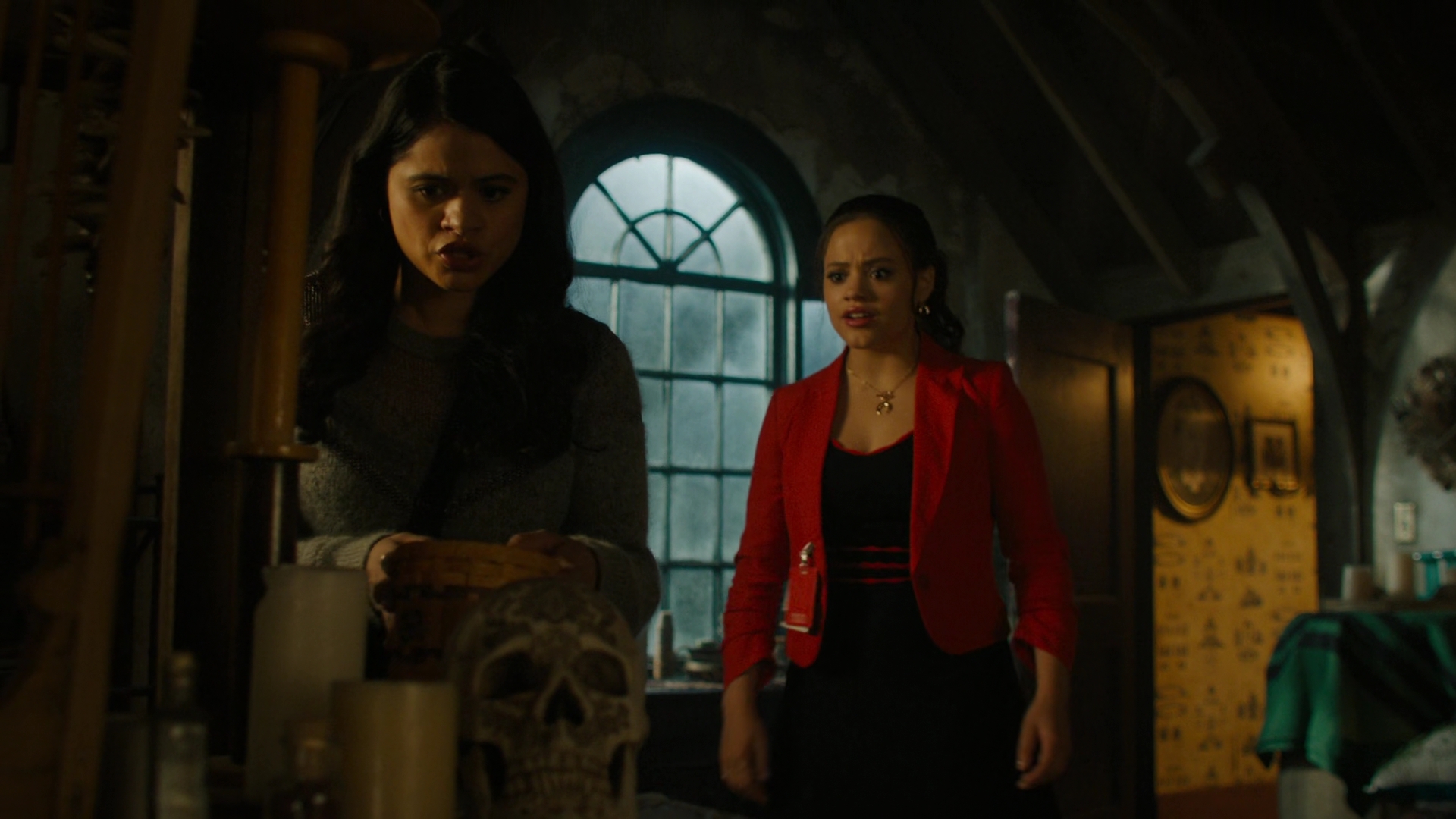 Charmed-Online-dot-nl_Charmed2x04DeconstructingHarry01753.jpg