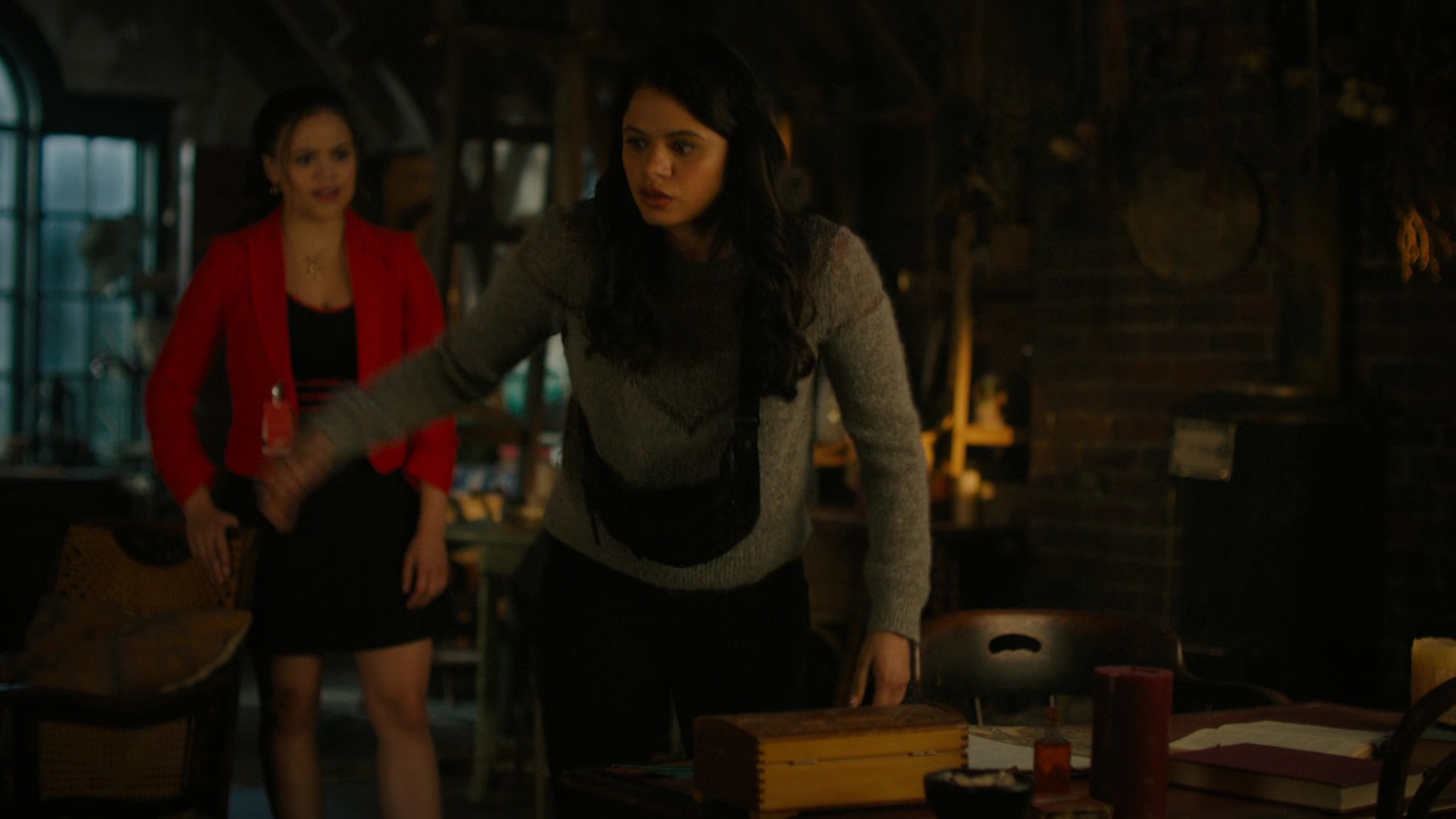 Charmed-Online-dot-nl_Charmed2x04DeconstructingHarry01774.jpg