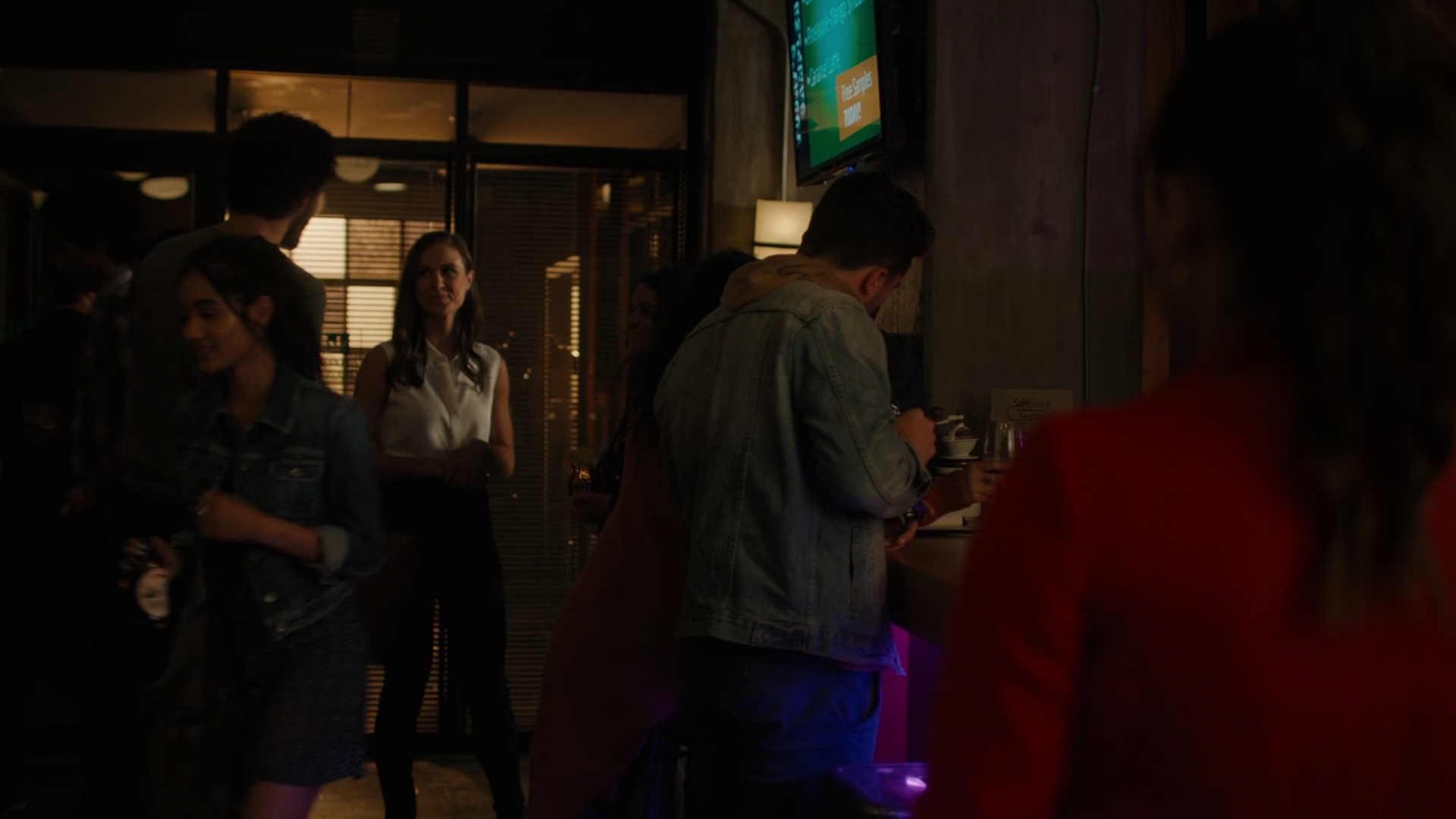 Charmed-Online-dot-nl_Charmed2x04DeconstructingHarry02382.jpg