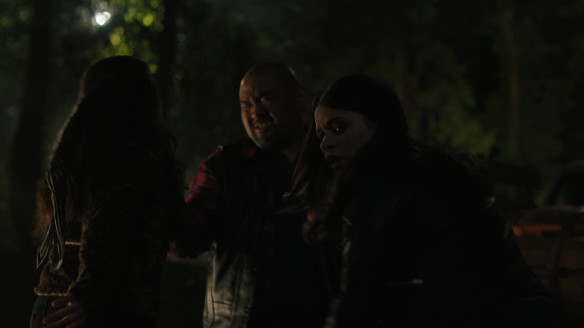 Charmed-Online-dot-nl_2x05TheTruthAboutCatsAndDogs00061.jpg