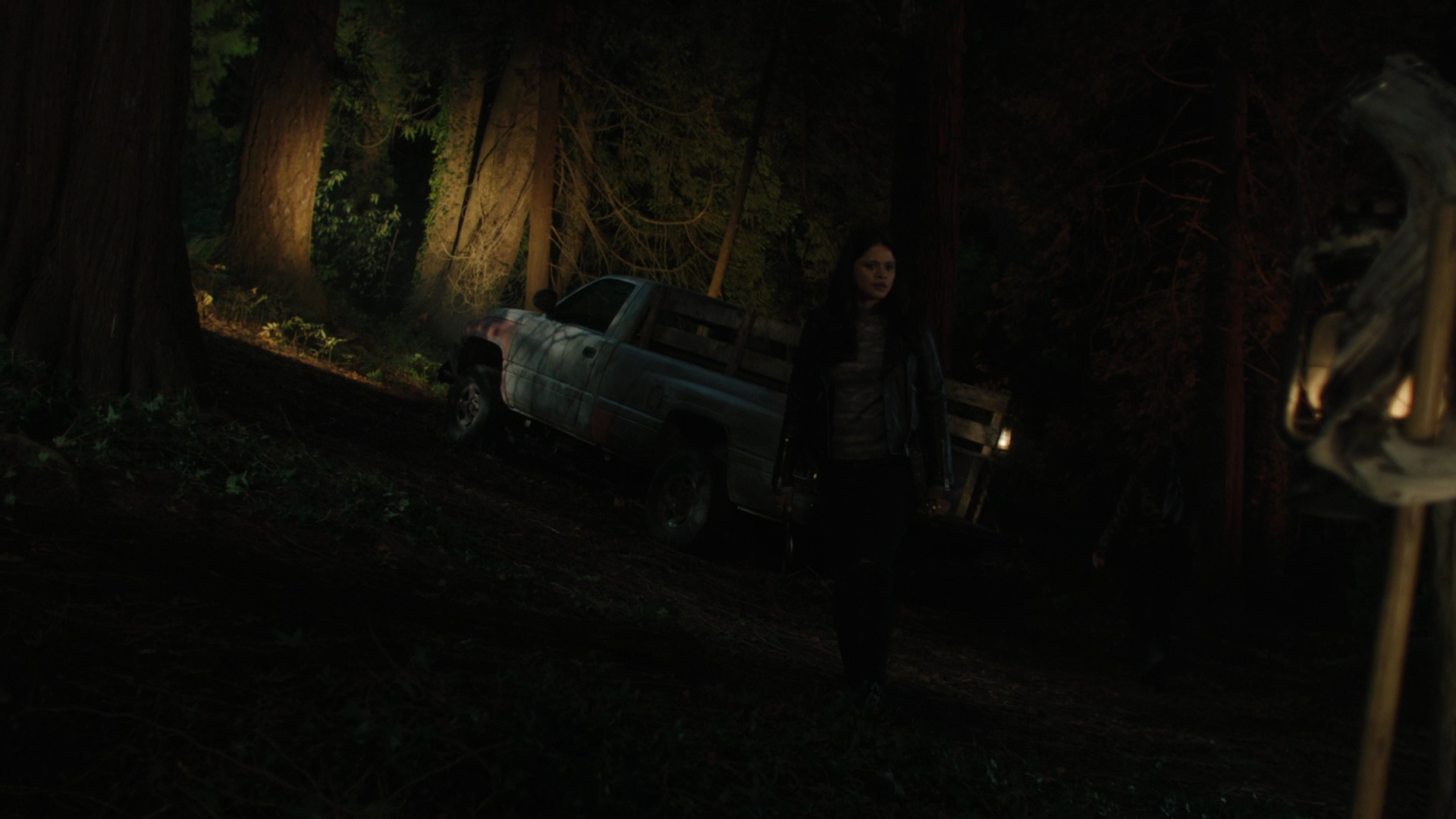 Charmed-Online-dot-nl_2x05TheTruthAboutCatsAndDogs00081.jpg