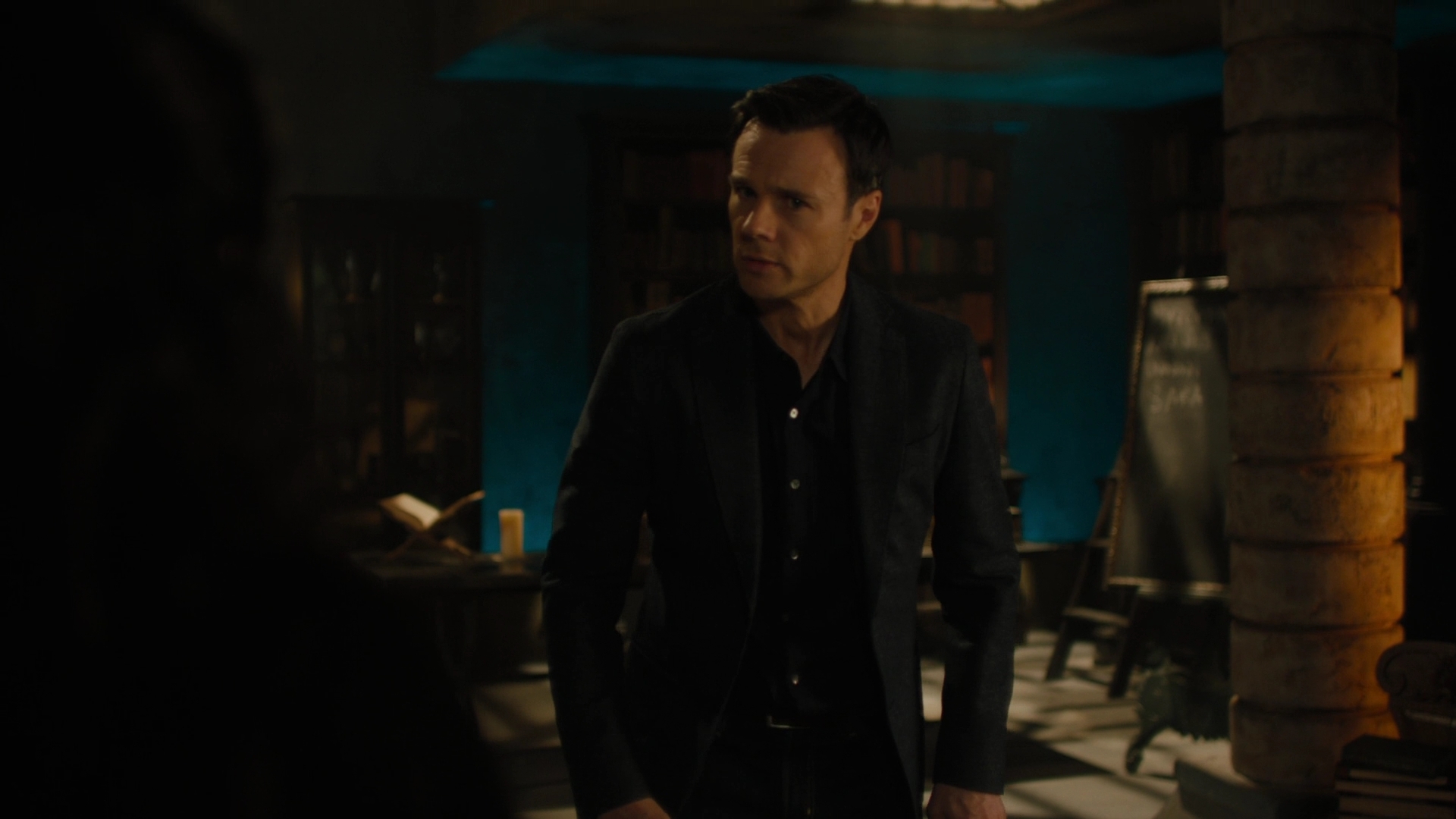 Charmed-Online-dot-nl_2x05TheTruthAboutCatsAndDogs00190.jpg