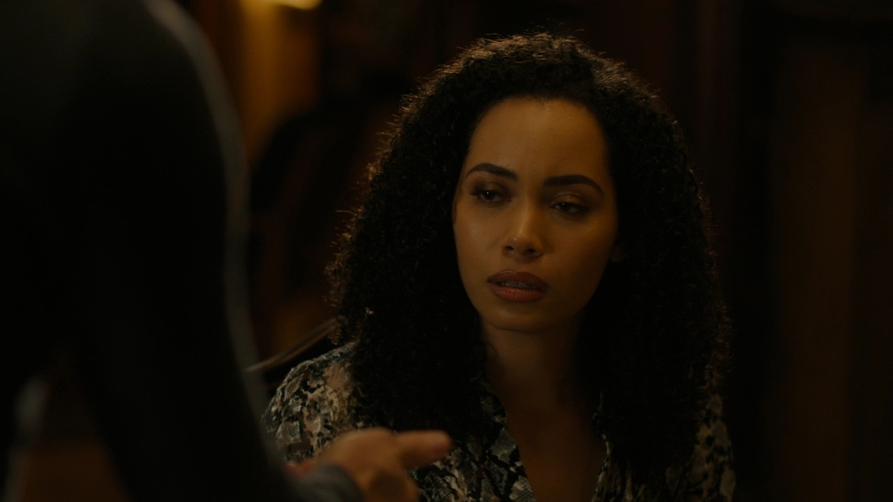 Charmed-Online-dot-nl_Charmed2x06WhenSparksFly00364.jpg