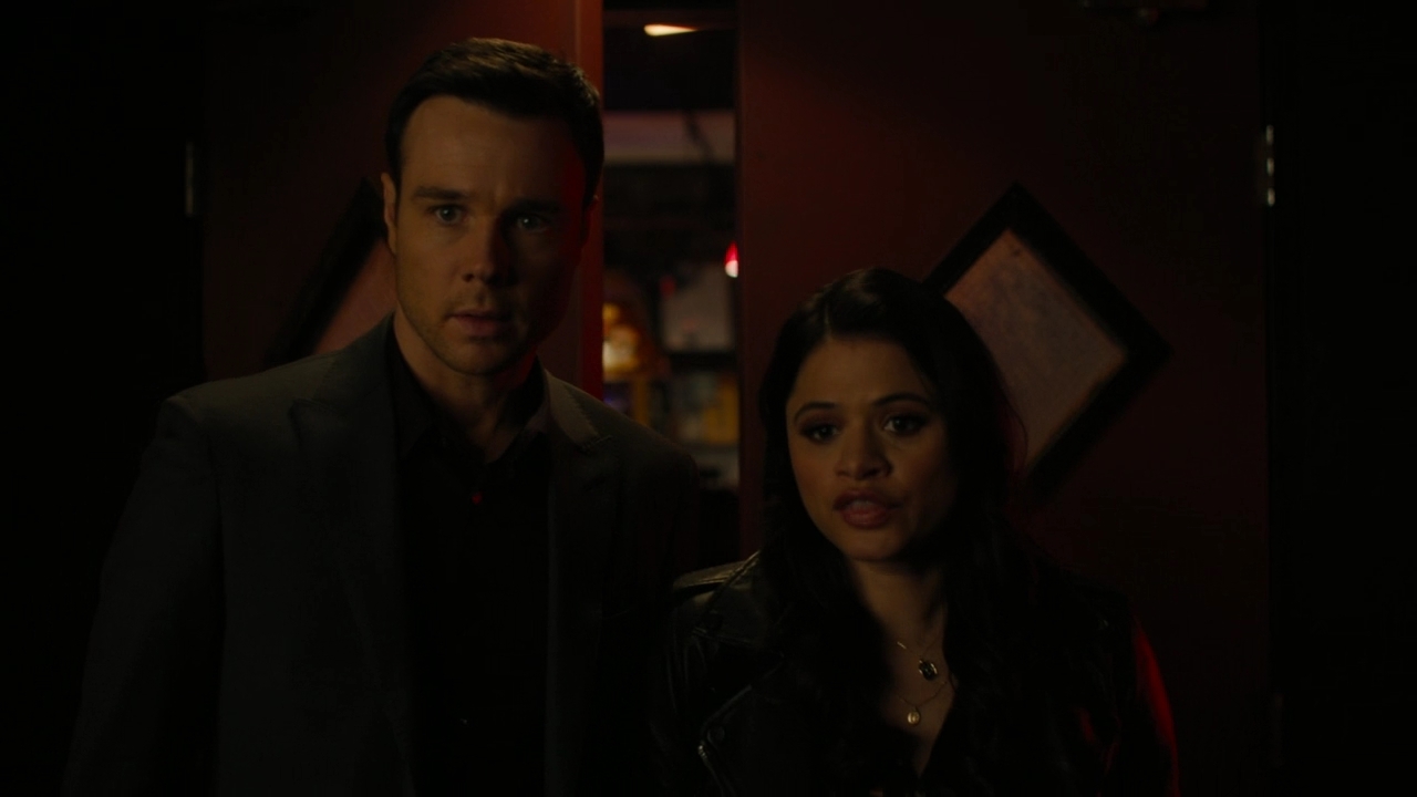 Charmed-Online-dot-nl_Charmed2x06WhenSparksFly01592.jpg
